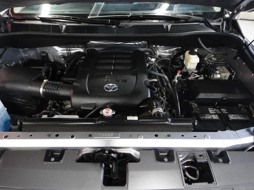 2018 Toyota Tundra LONG BOX,4X4,NO ACCIDENT ,CREW CAB.5.7L - Photo #39