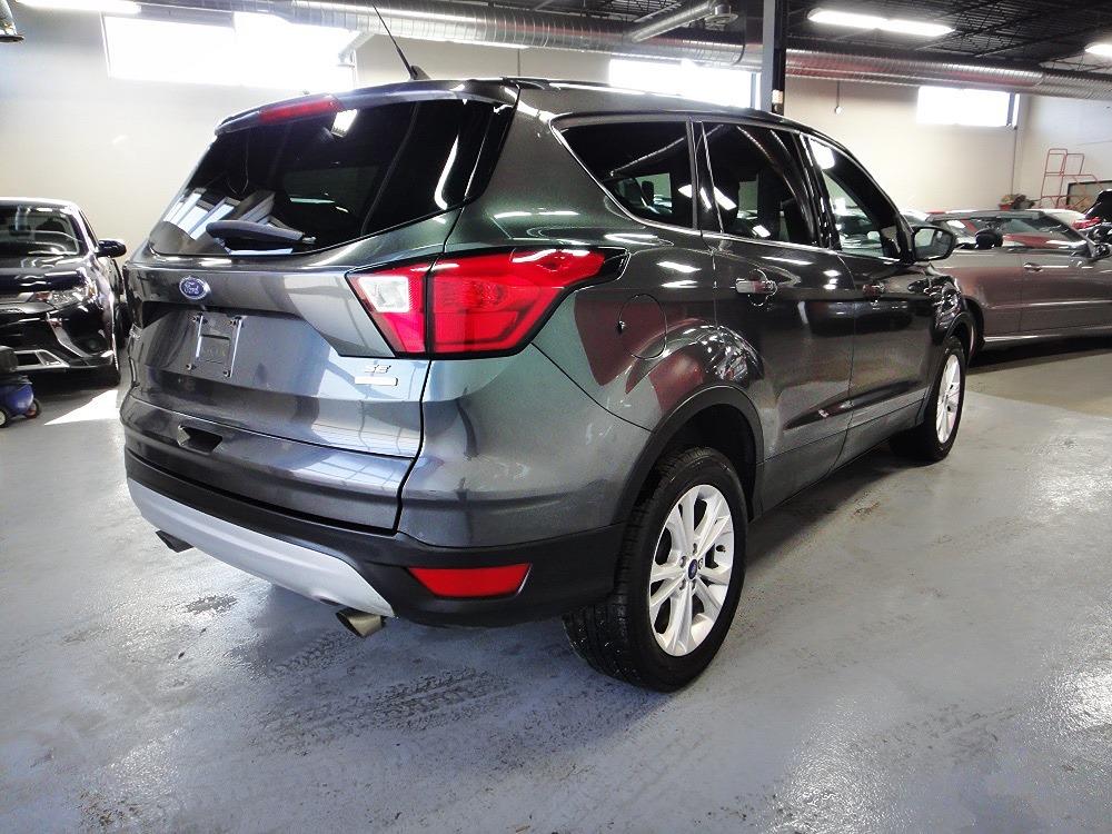 2019 Ford Escape DEALER MAINTAIN,NO ACCIDENT,ONE OWNER - Photo #4