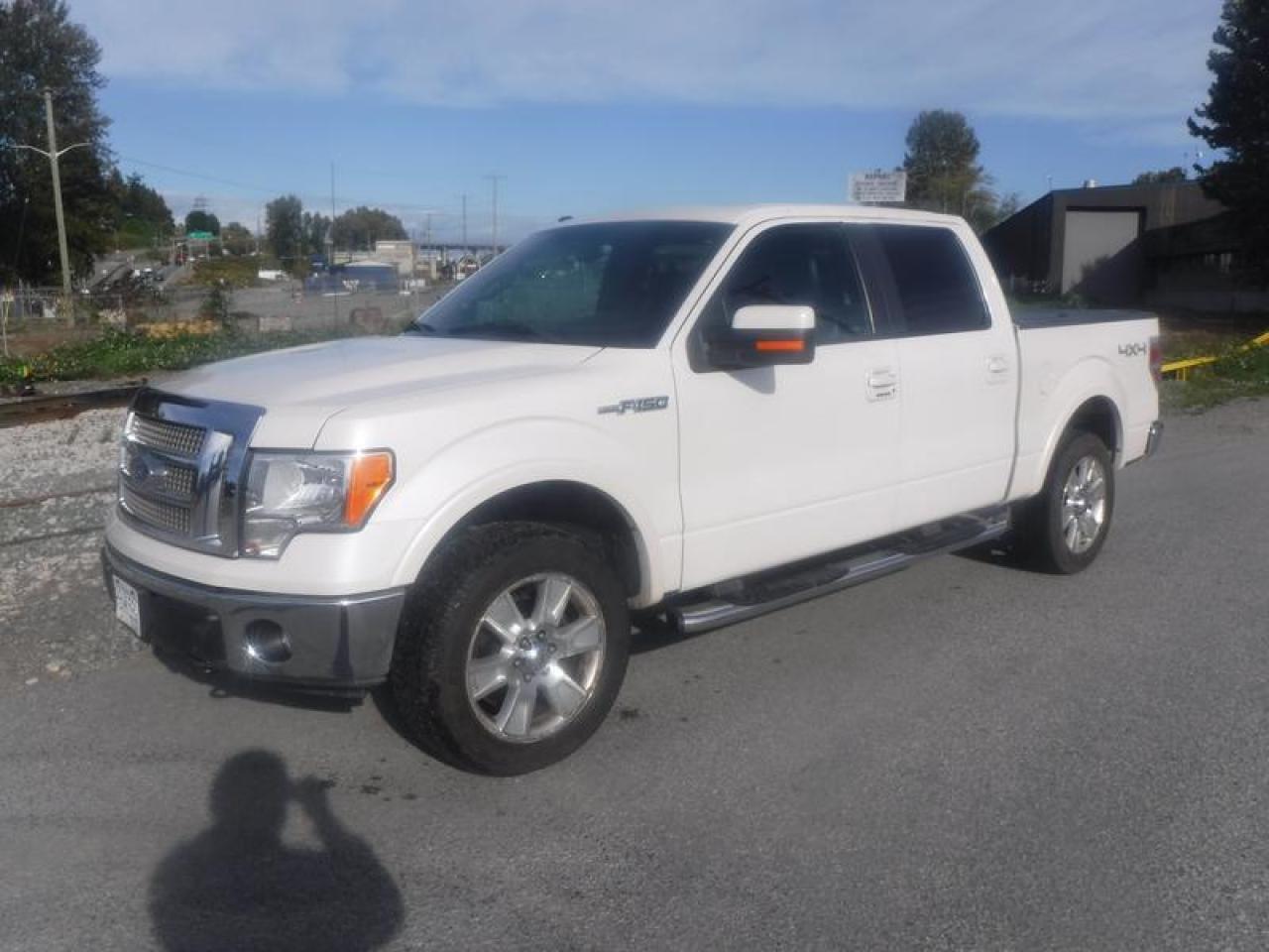 Used 2010 Ford F-150 Lariat SuperCrew 5.5-ft. Bed 4WD for sale in Burnaby, BC