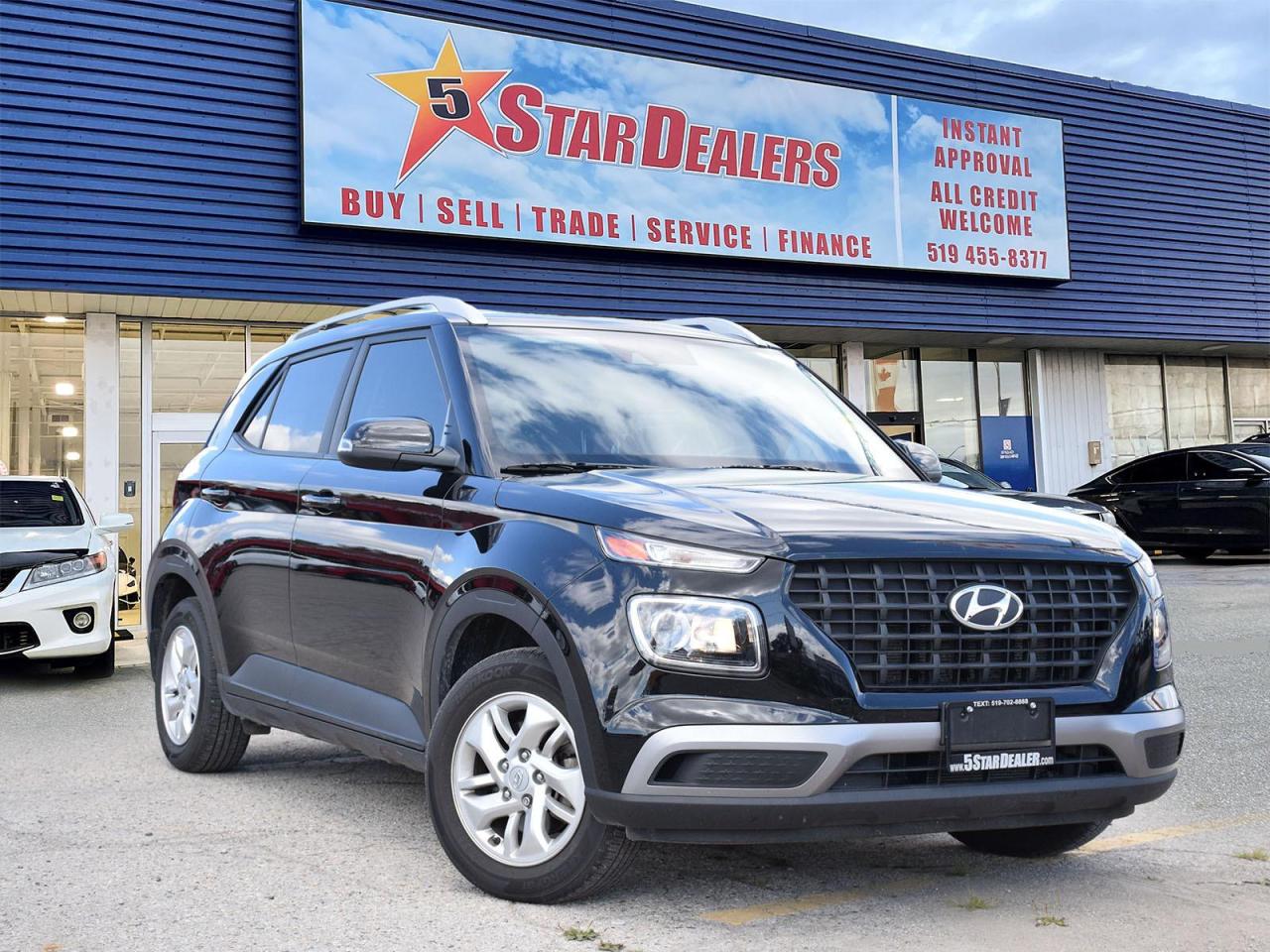 Used 2022 Hyundai Venue EXCELLENT CONDITION LOW KM! WE FINANCE ALL CREDIT for sale in London, ON
