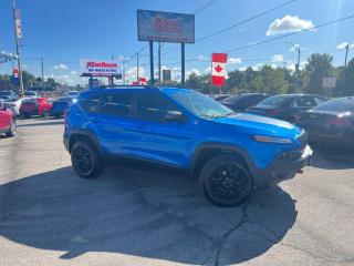 Used 2018 Jeep Cherokee AWD LEATHER H-SEATS LOADED! WE FINANCE ALL CREDIT! for sale in London, ON