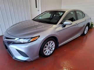 Used 2018 Toyota Camry SE for sale in Pembroke, ON