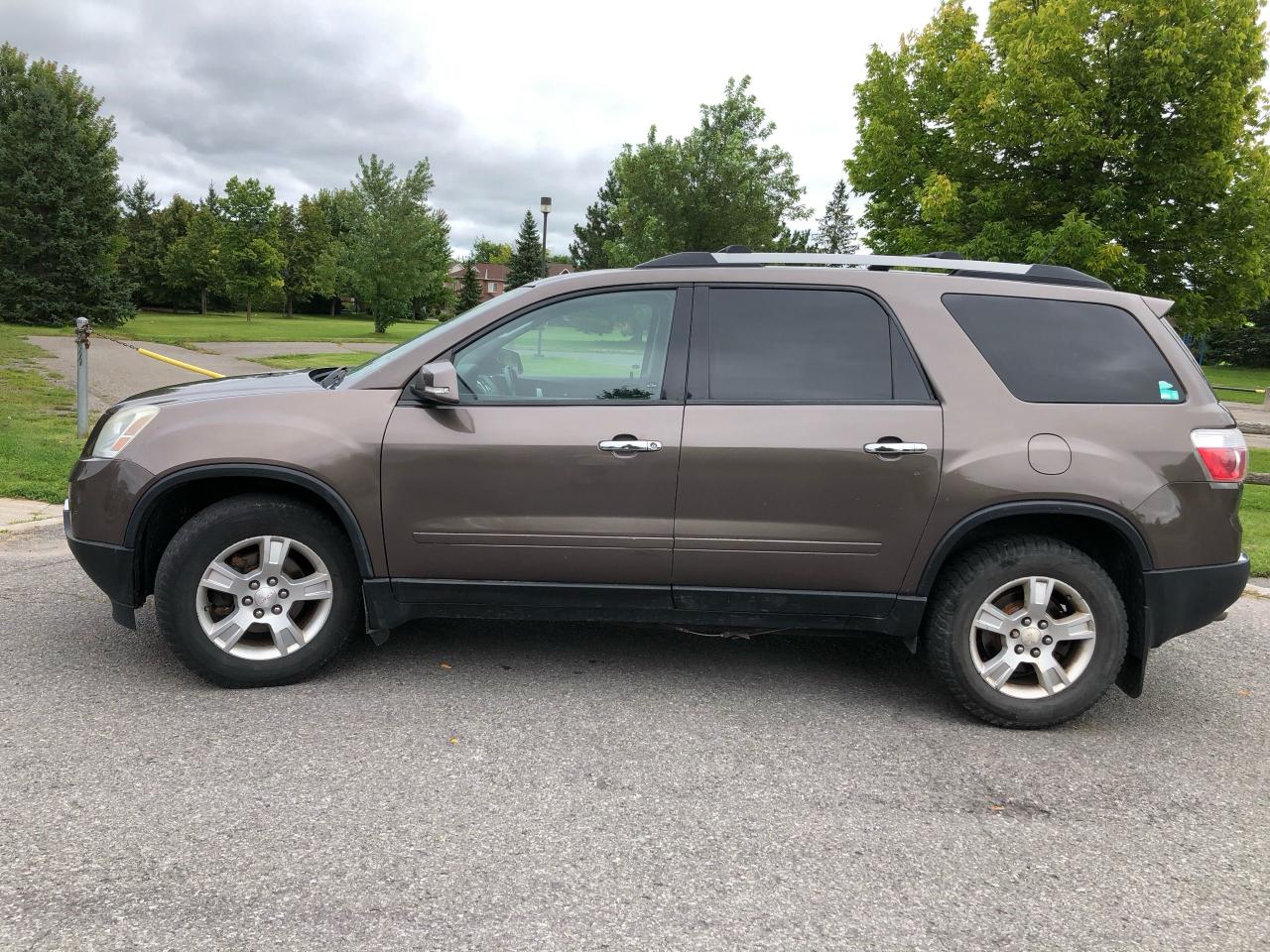 2011 GMC Acadia AWD