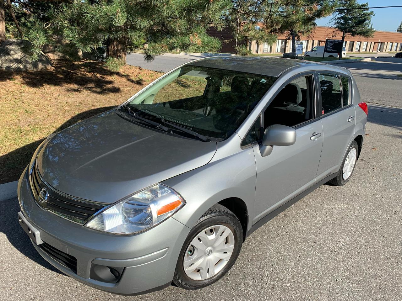2011 Nissan Versa S - YES,...ONLY 15,320KMS!!! 1 LOCAL SENIOR OWNER! Photo2