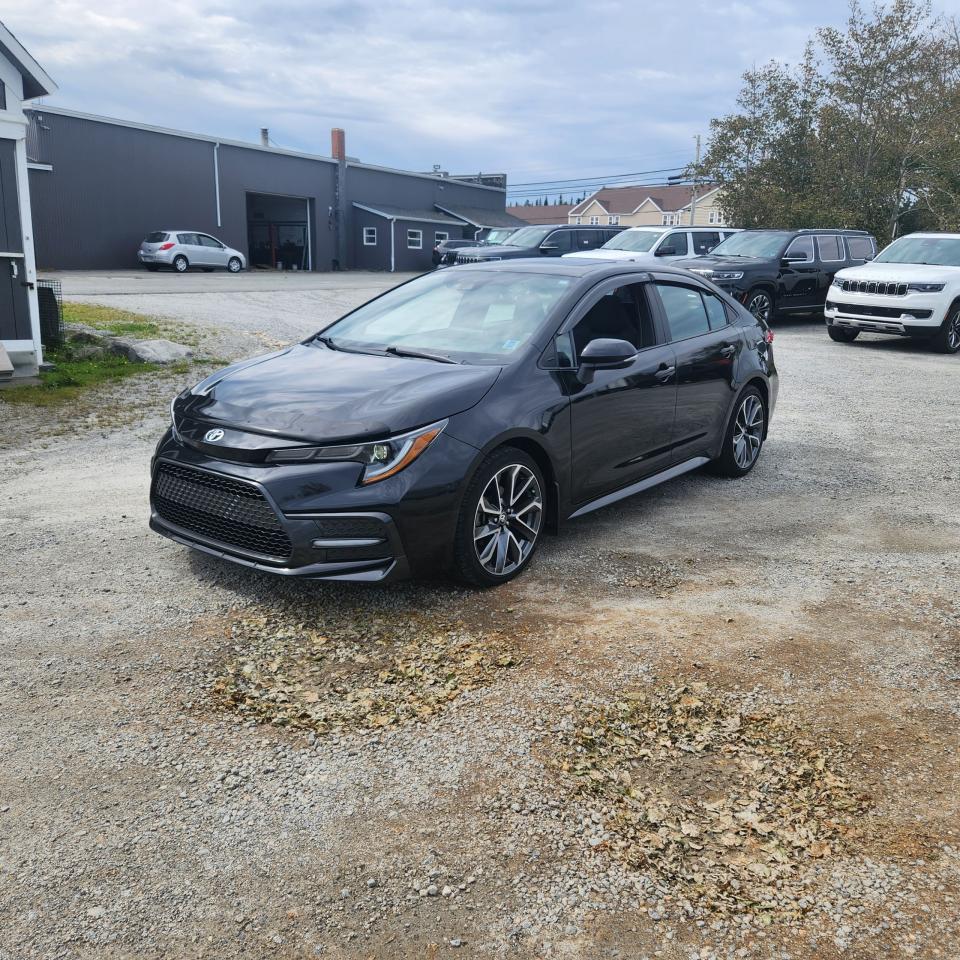 2021 Toyota Corolla SE Photo1