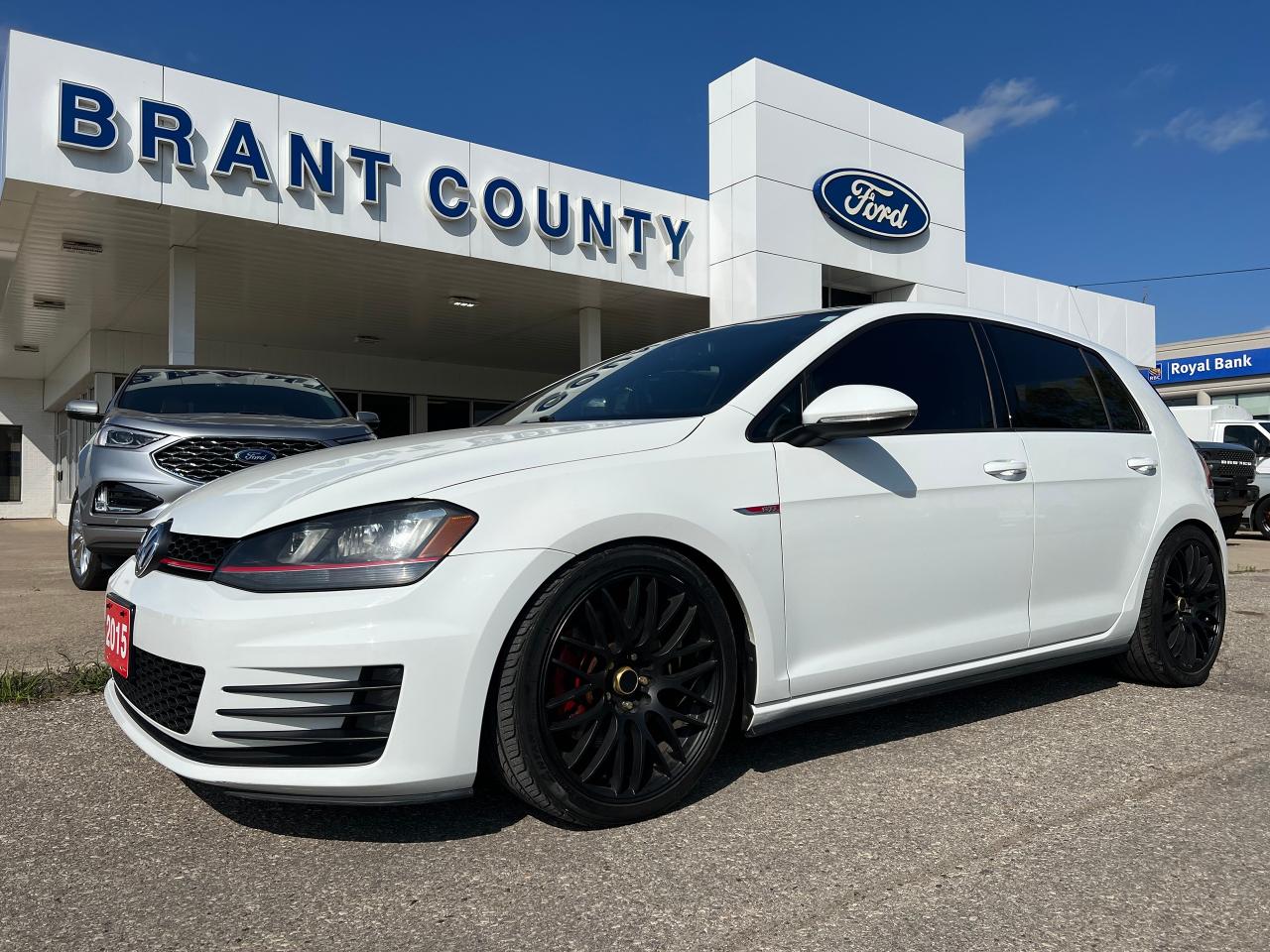 Used 2015 Volkswagen Golf 5dr HB DSG Autobahn for sale in Brantford, ON