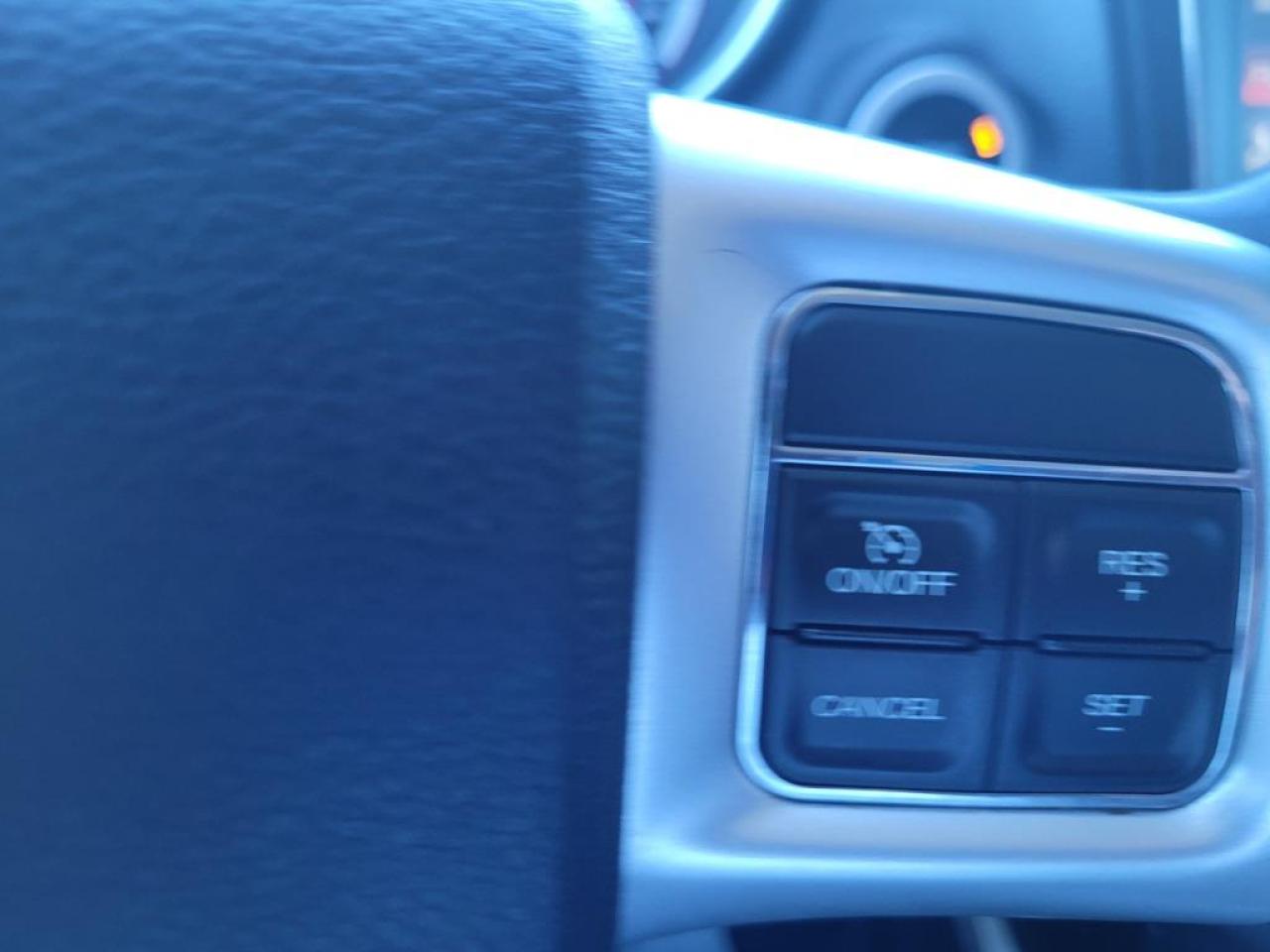 10441041