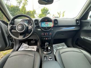 2022 MINI Cooper Countryman ALL4 only 9600 kms - Photo #16