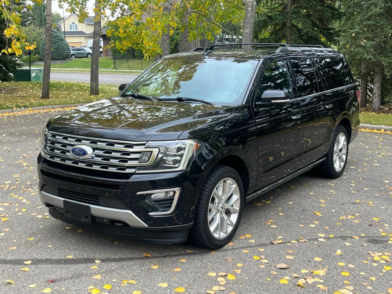 Used 2018 Ford Expedition LIMITED MAX 4X4 | $0 Down, Everyone Approved! for sale in Calgary, AB