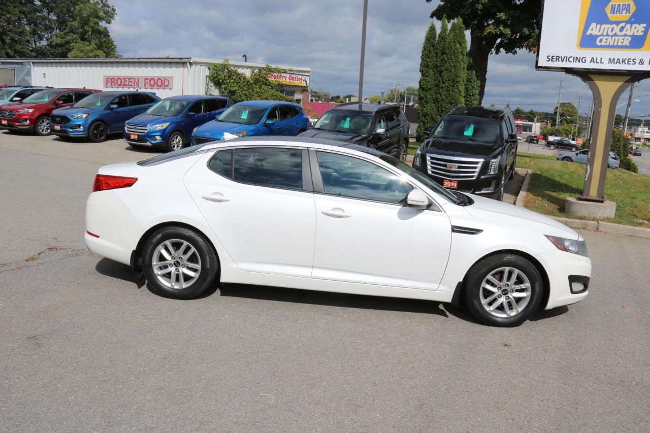 2013 Kia Optima LX MT - Photo #4