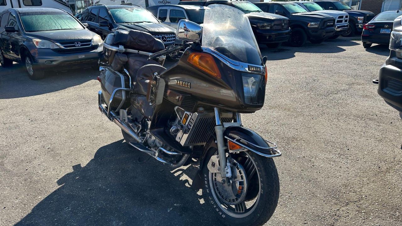 1985 Yamaha VENTURE MOTORCYCLE GAS, LOTS OF OPTIONS, AS IS SPECIAL - Photo #7