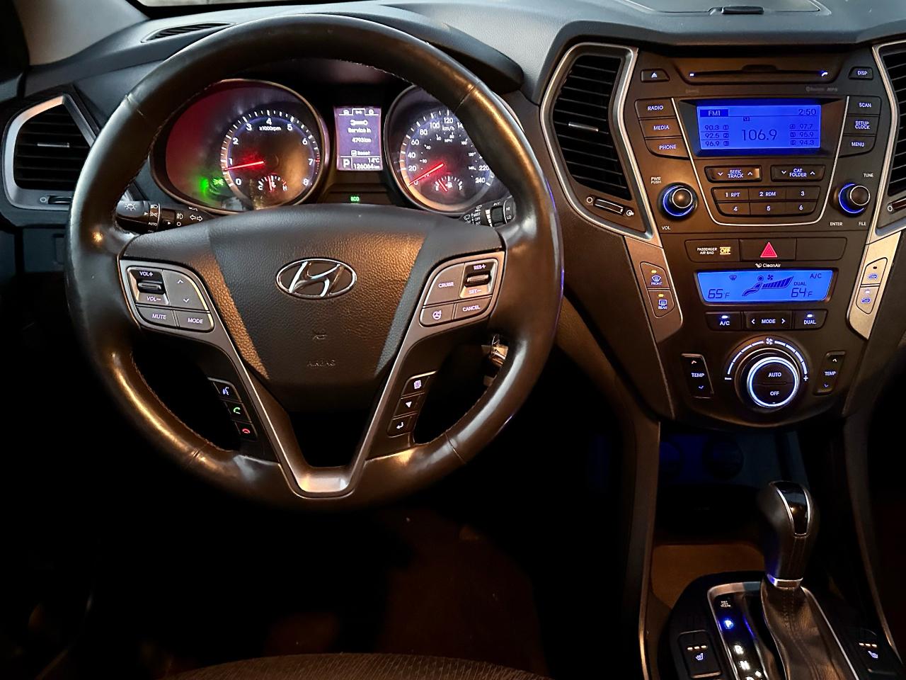 2014 Hyundai Santa Fe Sport Safety Certified Photo4