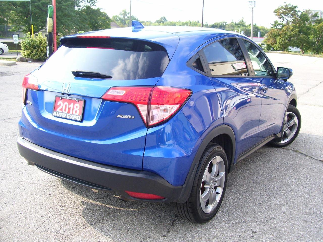 2018 Honda HR-V Auto,AWD,Certified,Bluetooth,Side & Backup Camera - Photo #5