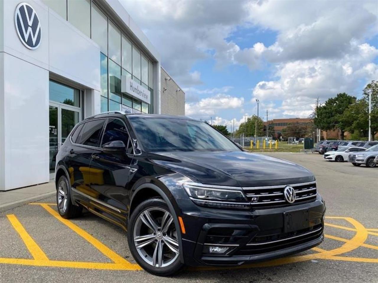 Used 2018 Volkswagen Tiguan Highline 2.0T 8sp at w/Tip 4M for sale in Toronto, ON