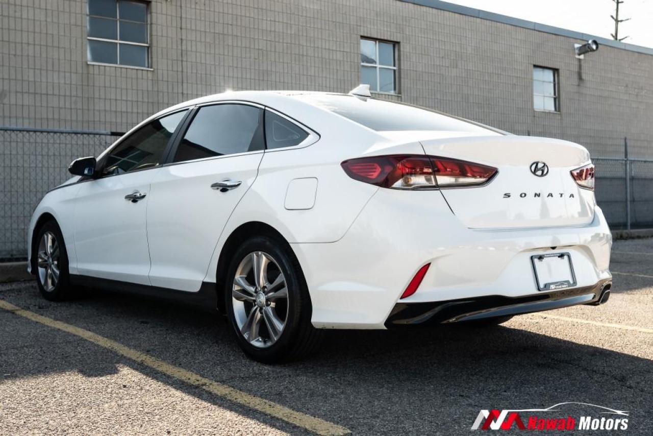 2018 Hyundai Sonata LEATHER INTERIOR|HEATED SEATS|SUNROOF|ALLOYS|APPLE CARPLAY| Photo3