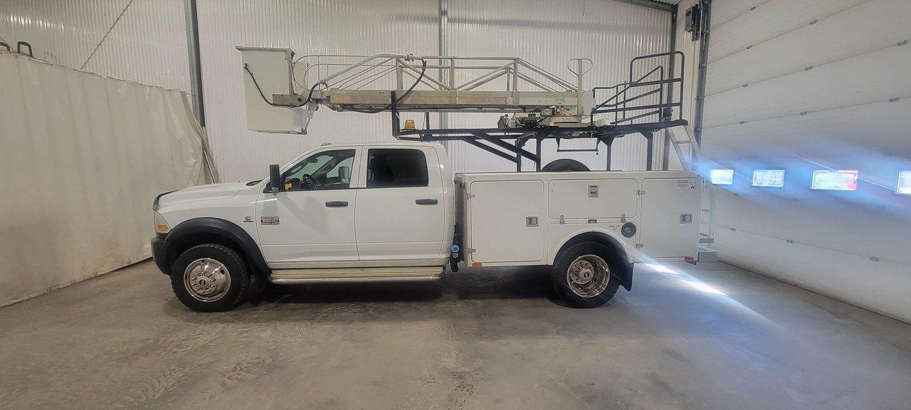 Used 2011 Dodge Ram 5500 SLT for sale in Dundurn, SK