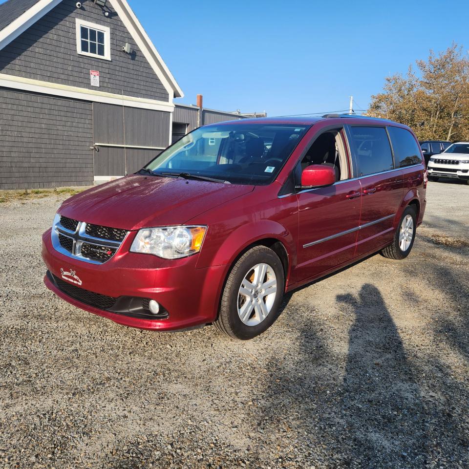 Used 2016 Dodge Grand Caravan 4dr Wgn Crew for sale in Barrington, NS