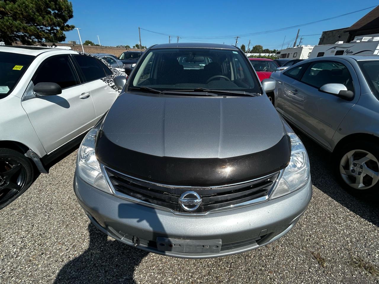 Used 2010 Nissan Versa 1.8 SL for sale in Kitchener, ON