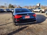 2016 Volkswagen Passat SE 6A Photo36