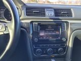 2016 Volkswagen Passat SE 6A Photo51