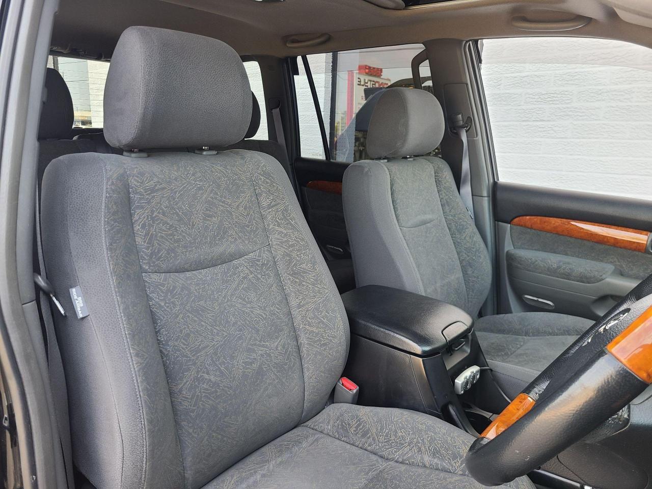 2006 Toyota Land Cruiser Prado TX Limited - DIESEL|8 PASSENGER|SUNROOF|4WD - Photo #10