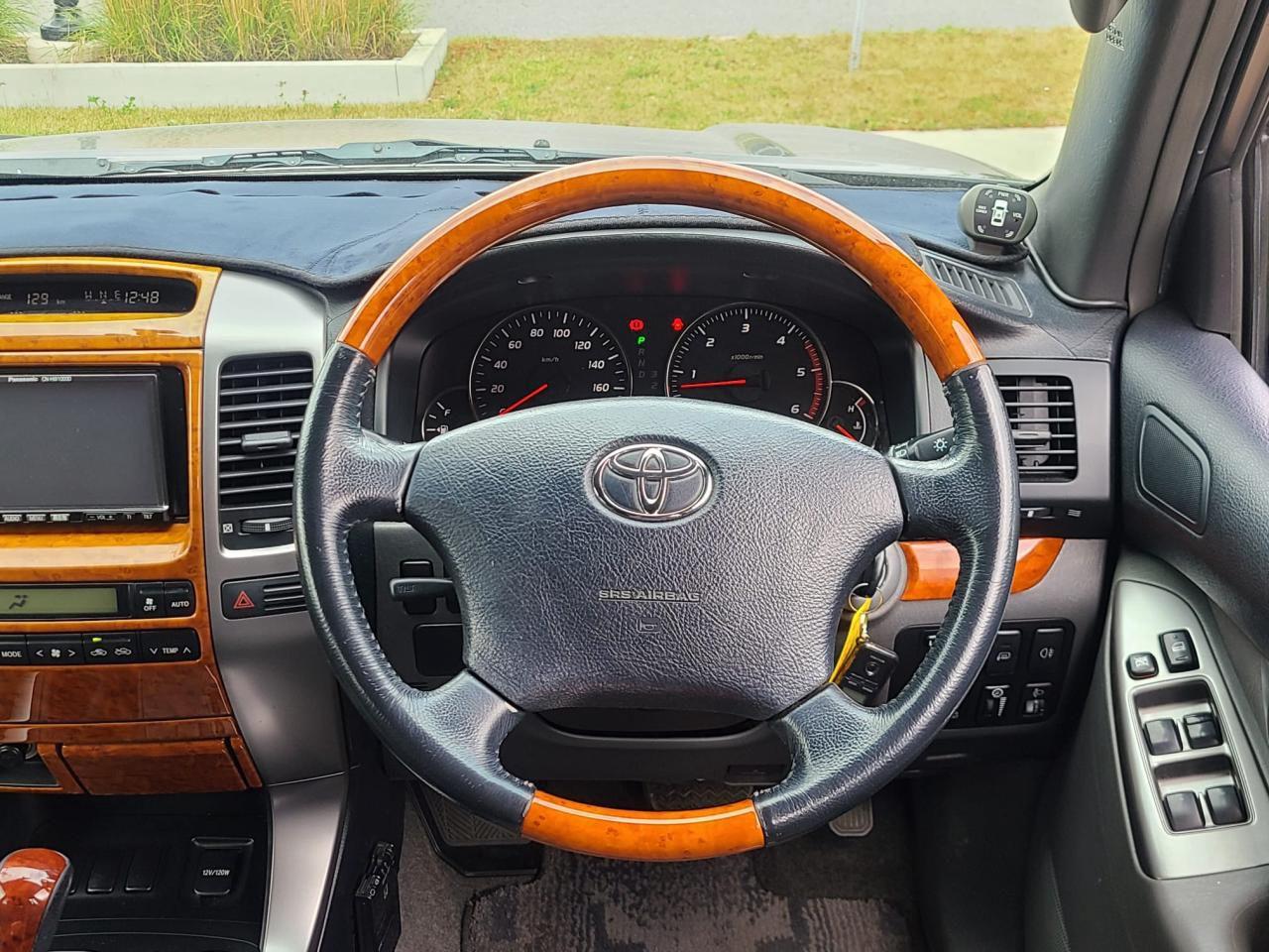 2006 Toyota Land Cruiser Prado TX Limited - DIESEL|8 PASSENGER|SUNROOF|4WD - Photo #16