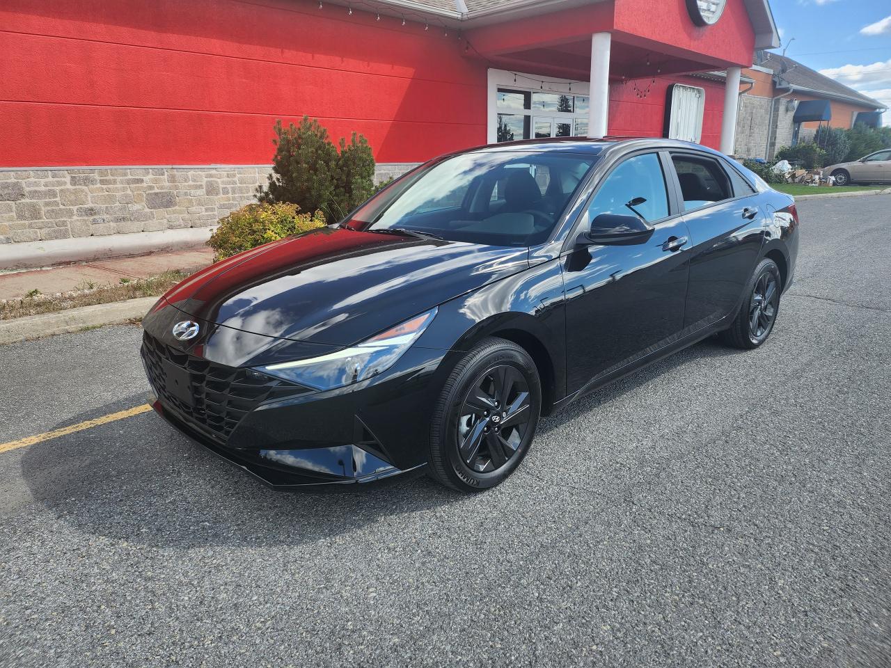 Used 2023 Hyundai Elantra Preferred with tech package for sale in Cornwall, ON