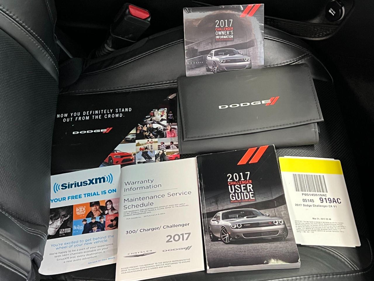 2017 Dodge Challenger SXT+Xenon Lights+ApplePlay+Cooled Leather Seats - Photo #25