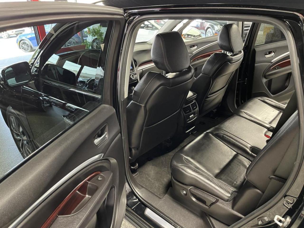 2014 Acura MDX SH-AWD/NAVI/BACKUP CAMERA/BSPOT/PUSH START/COMFORT ACCESS Photo4