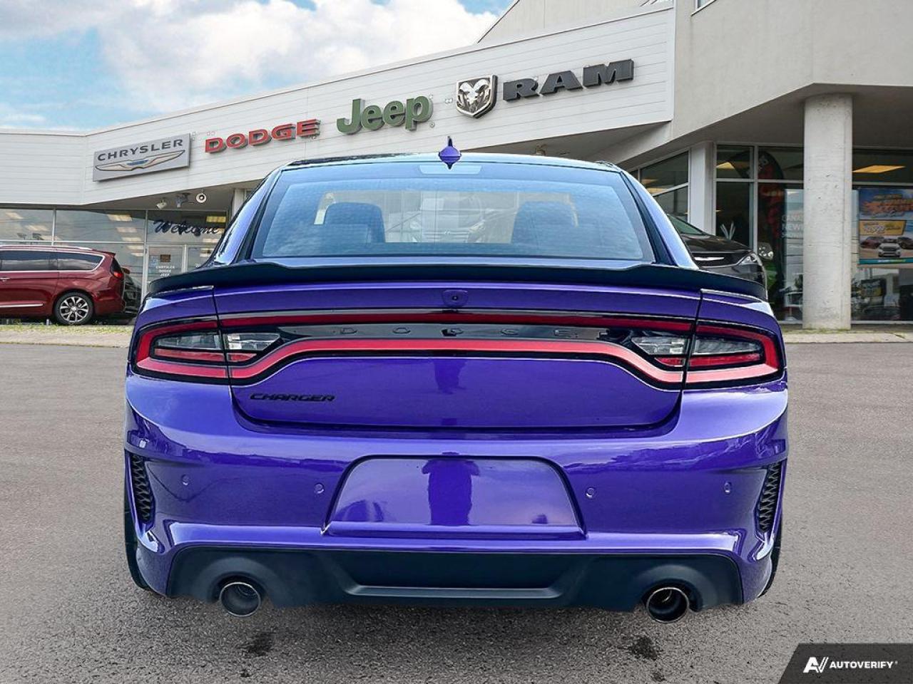 2023 Dodge Charger Scat Pack 392 1 OF ONLY 500 IN CANADA Photo3