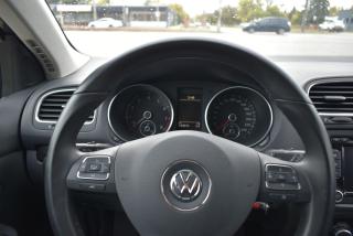 2011 Volkswagen Golf Wagon Trendline - Photo #21