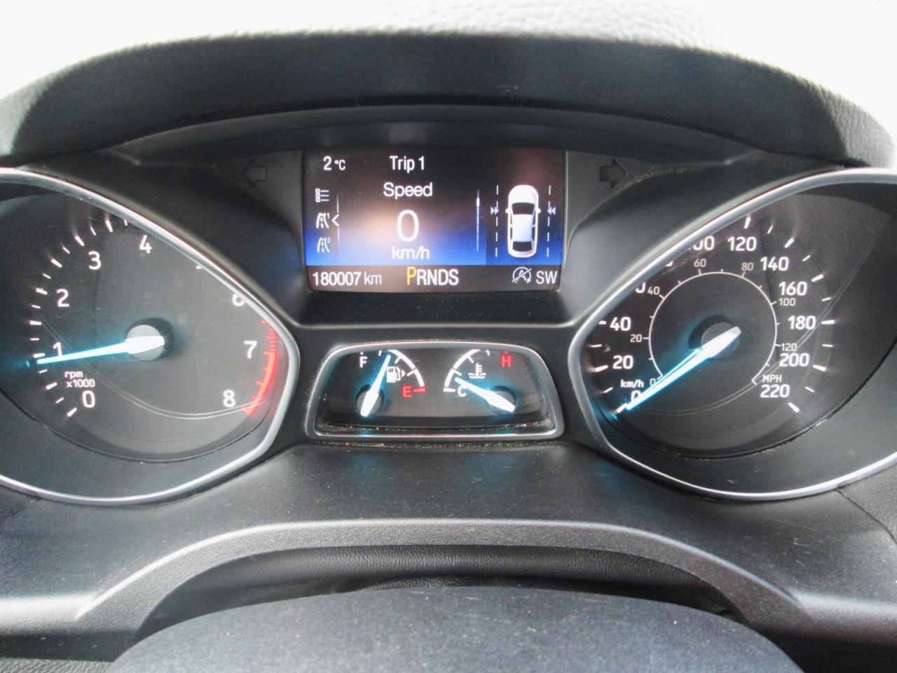2017 Ford Escape Titanium Photo5