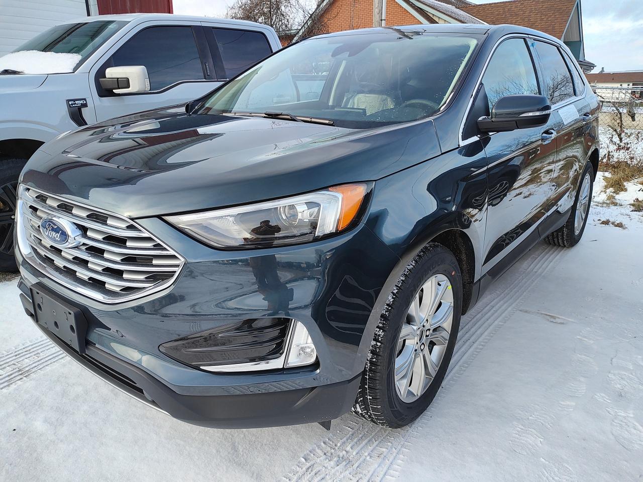 2024 Ford Edge Titanium