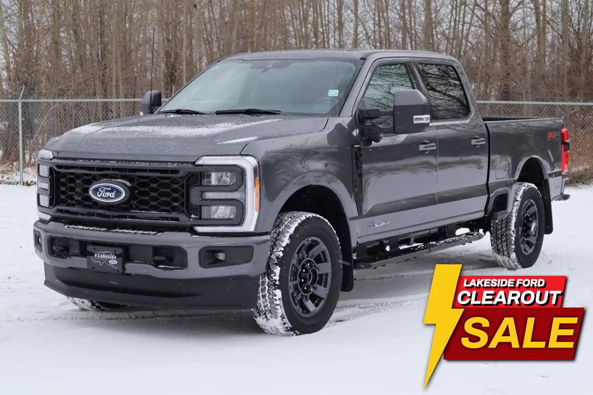 2023 Ford F-350 Super Duty SRW Lariat Photo5