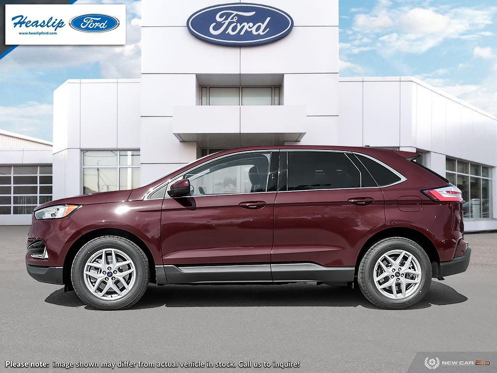 2024 Ford Edge SEL Photo5