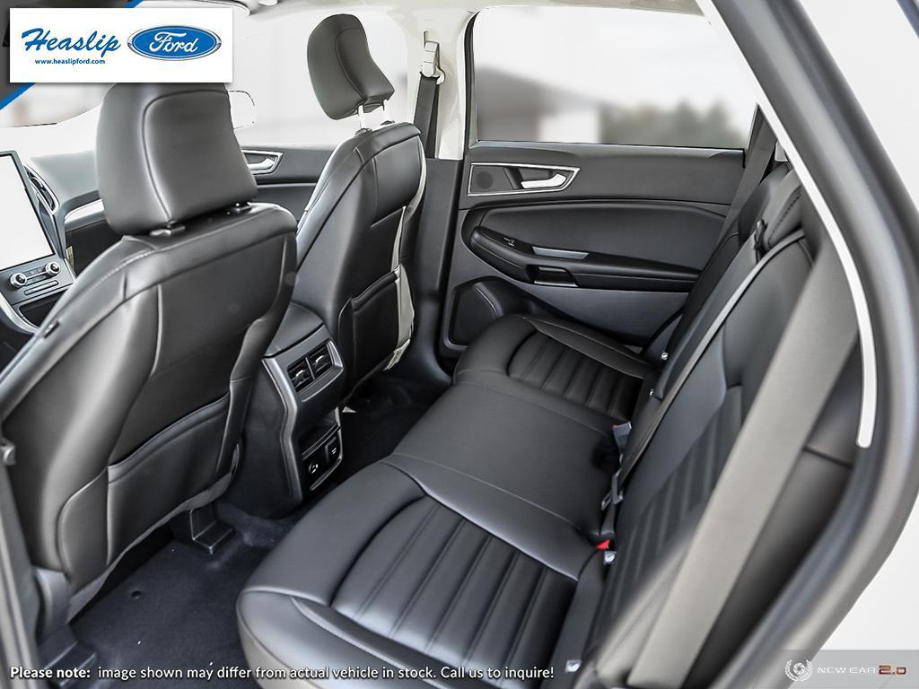 2024 Ford Edge SEL Photo5