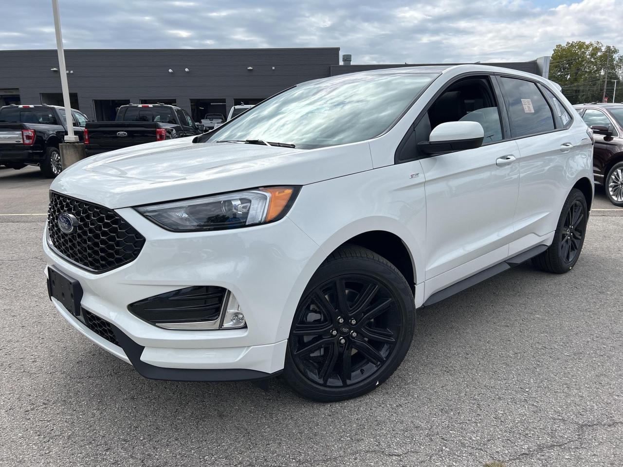 New 2024 Ford Edge ST Line  - Sunroof for sale in Caledonia, ON