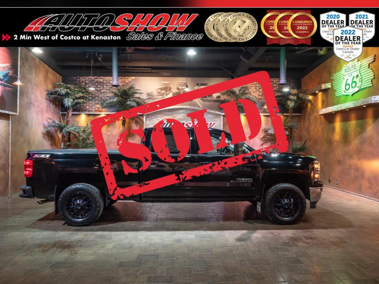 Used 2015 Chevrolet Silverado 1500 LT Z71 Crew - Htd Seats, Big Screen, 6.5 Ft Box, Rmt Start for sale in Winnipeg, MB