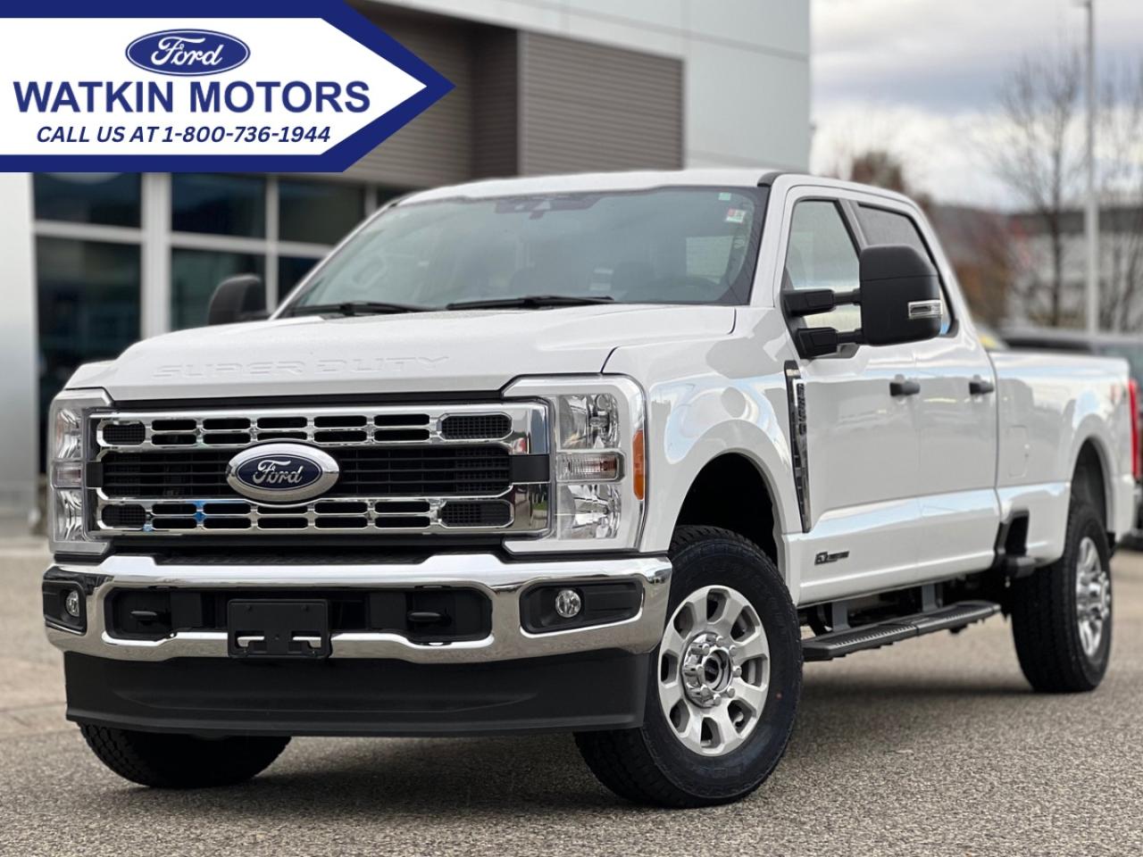 2023 Ford Super Duty F-350 SRW XLT  Photo0