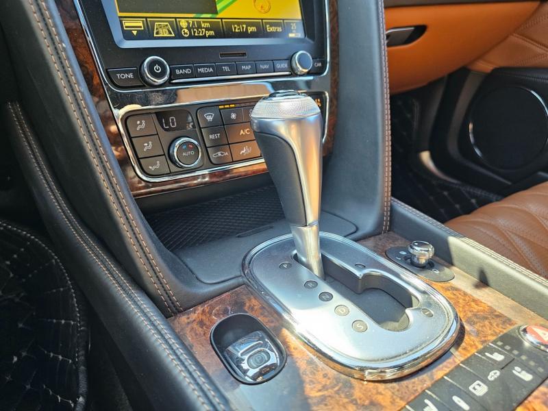 2015 Bentley FLYING SPUR 4dr Sdn W12 - Photo #31