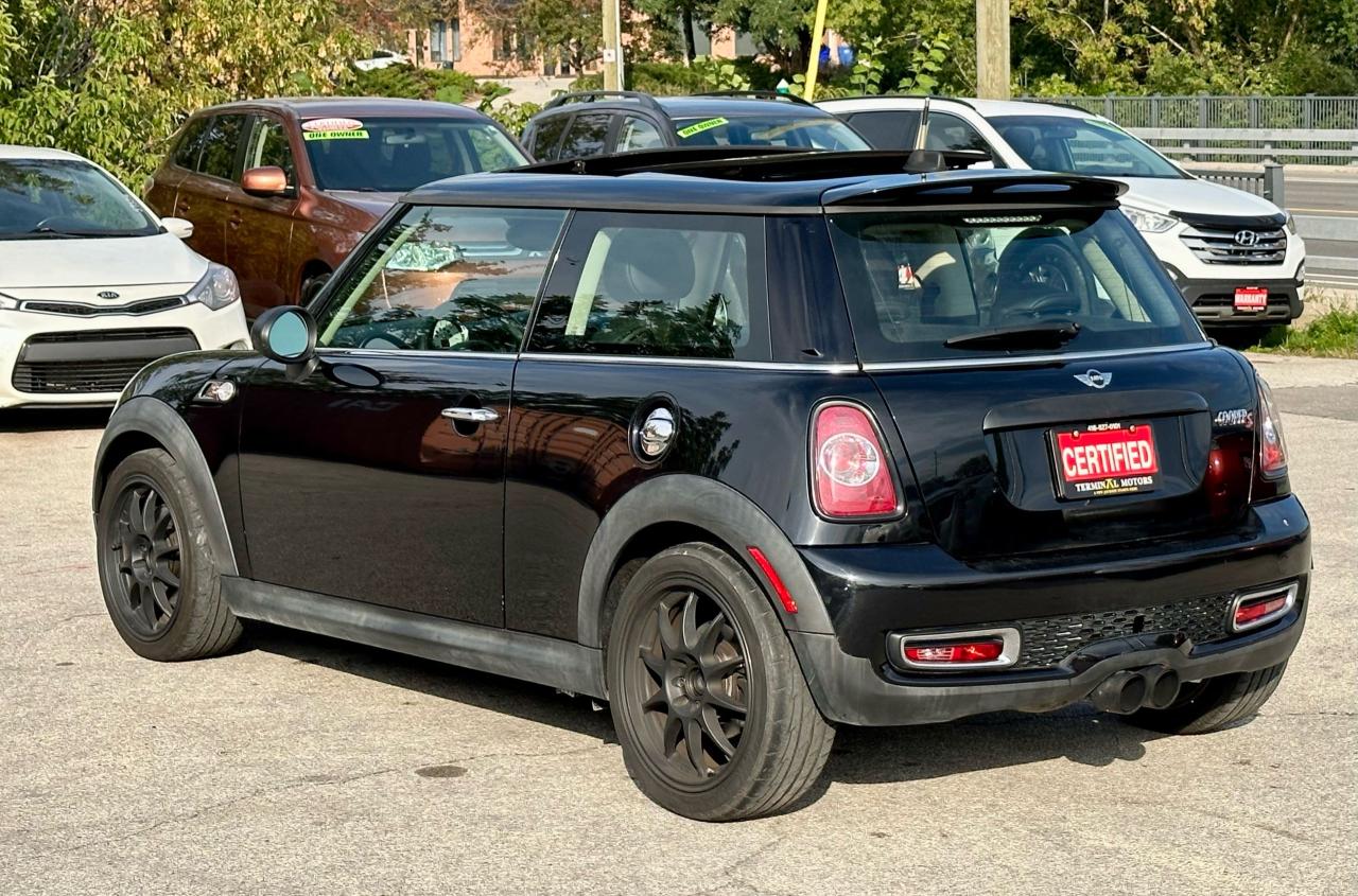 2011 MINI Cooper S NO ACCIDENT.. CERTIFIED.. Photo2