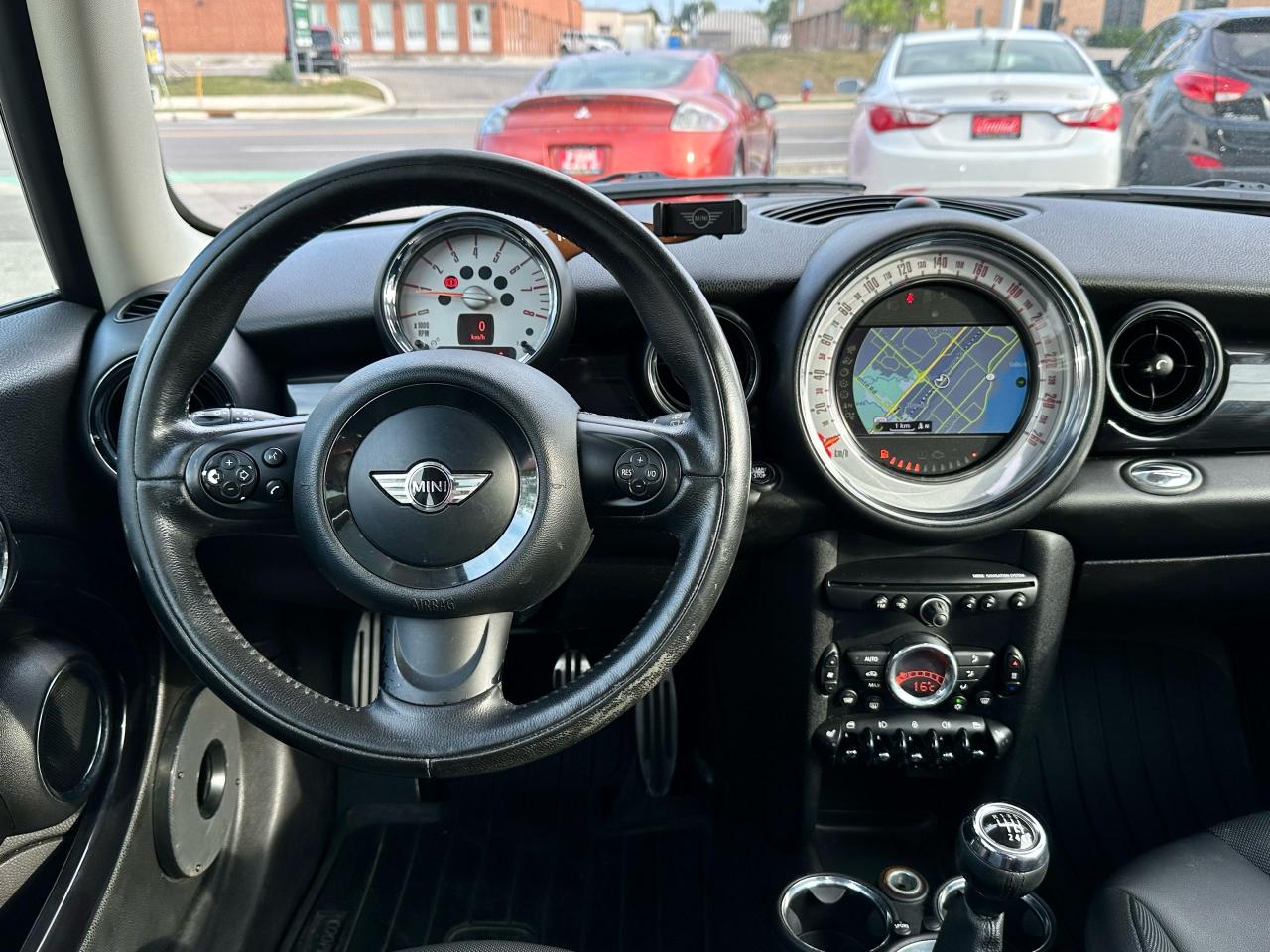 2011 MINI Cooper S NO ACCIDENT.. CERTIFIED.. - Photo #19