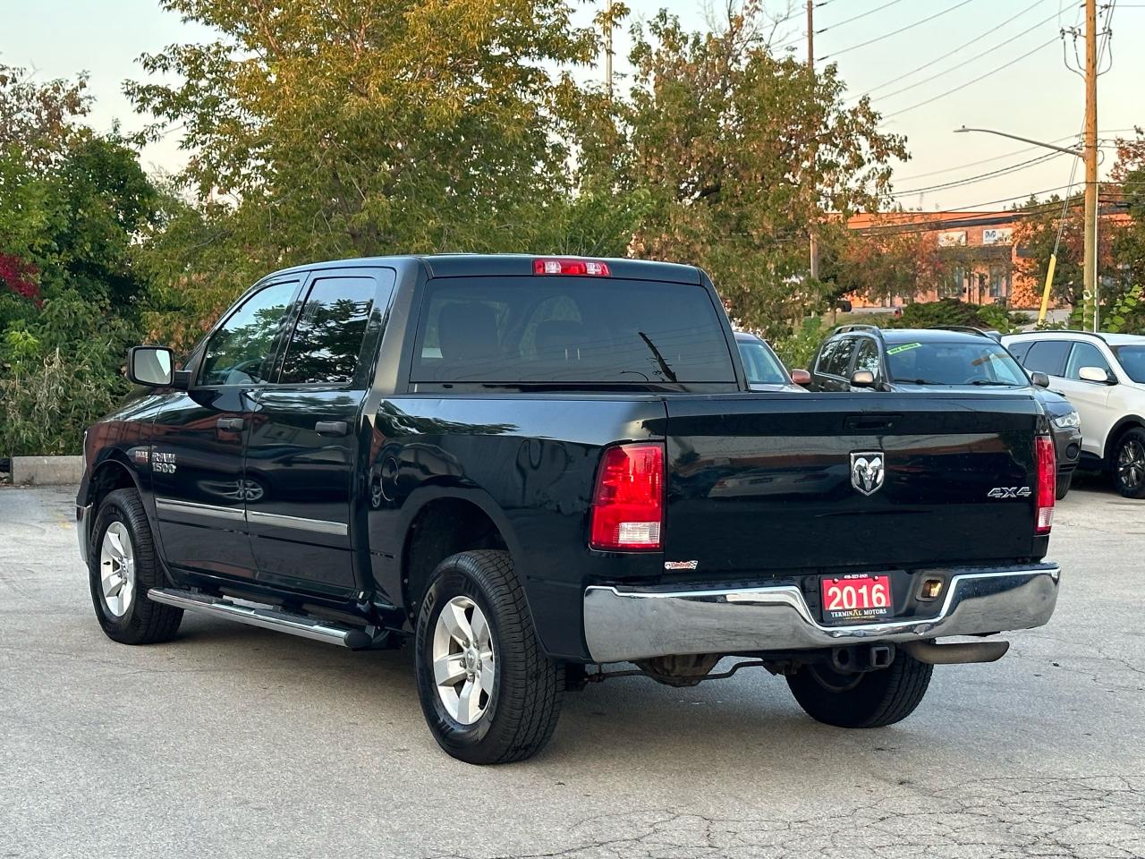 2016 RAM 1500 NO ACCIDENT.. CERTIFIED Photo3