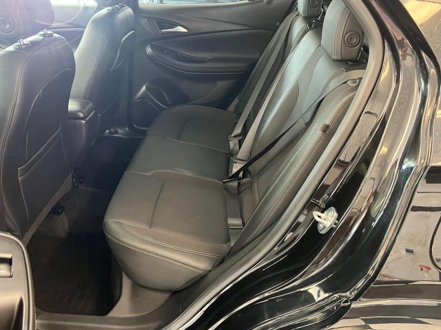 2021 Buick Encore GX ST AWD+Lane Keep+Collision Alert+CLEAN CARFAX Photo24