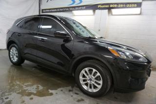 Used 2021 Ford Escape SE AWD *ACCIDENT FREE* CERTIFIED CAMERA BLUETOOTH HEATED SEATS CRUISE ALLOYS for sale in Milton, ON