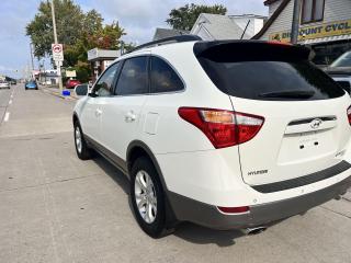 2012 Hyundai Veracruz AWD 4dr GLS - Photo #12