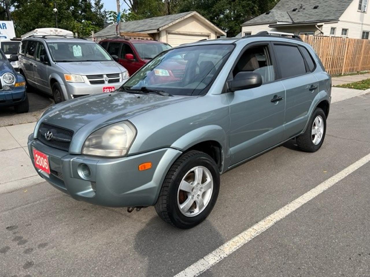 Used 2006 Hyundai Tucson 4dr GL FWD 2.0L Auto w/Air Pkg for sale in Hamilton, ON