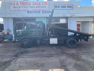 Used 2015 Isuzu NQR Crew Cab 12 ft Landscape Box for sale in North York, ON