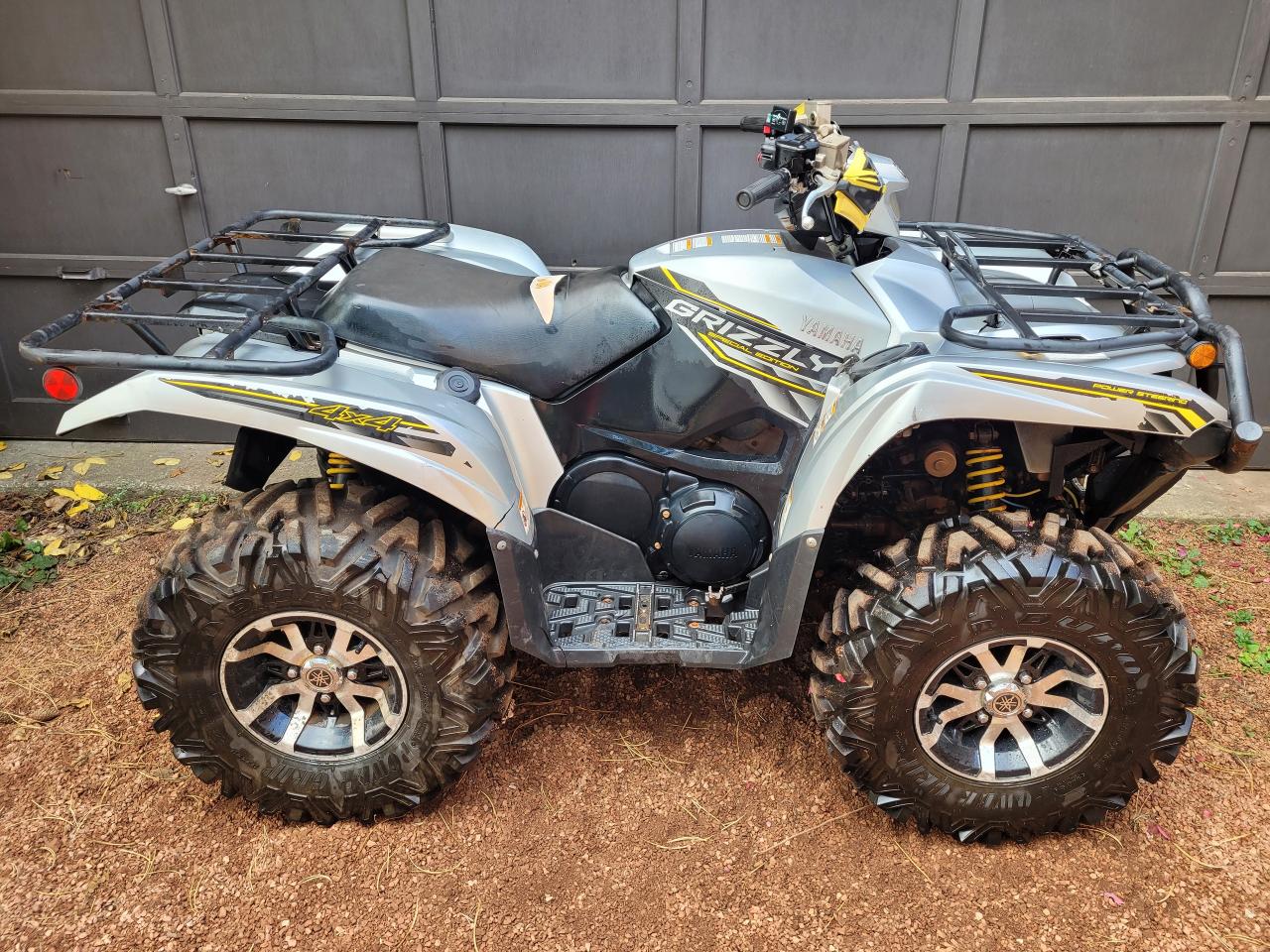 2017 Yamaha Grizzly 700 EPS SE Financing Available & Trade-ins Welcome! - Photo #5