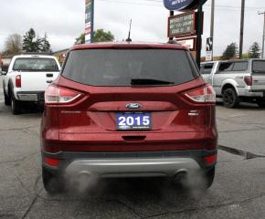2015 Ford Escape 4WD 4dr SE/LOW KMS/LEATHER/NAV/PRICED -QUICK - Photo #6
